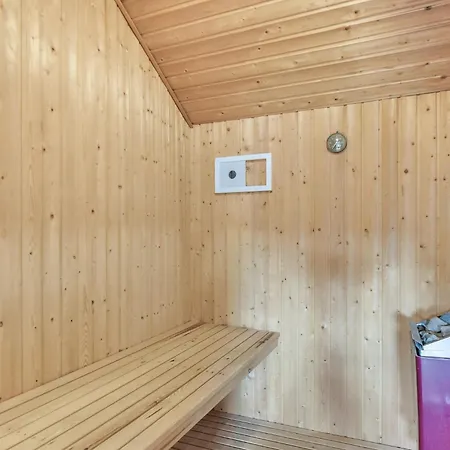Cozy In With Sauna Casa de Férias
